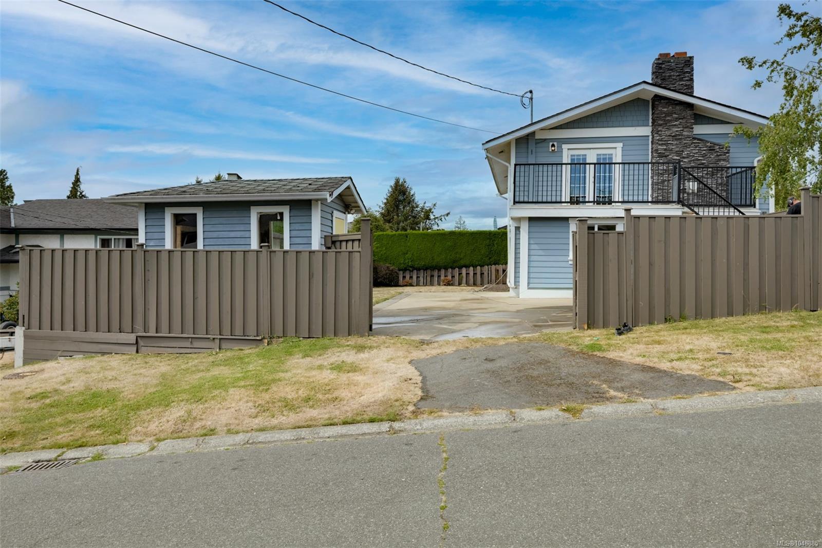 670 Polyanthus Cres