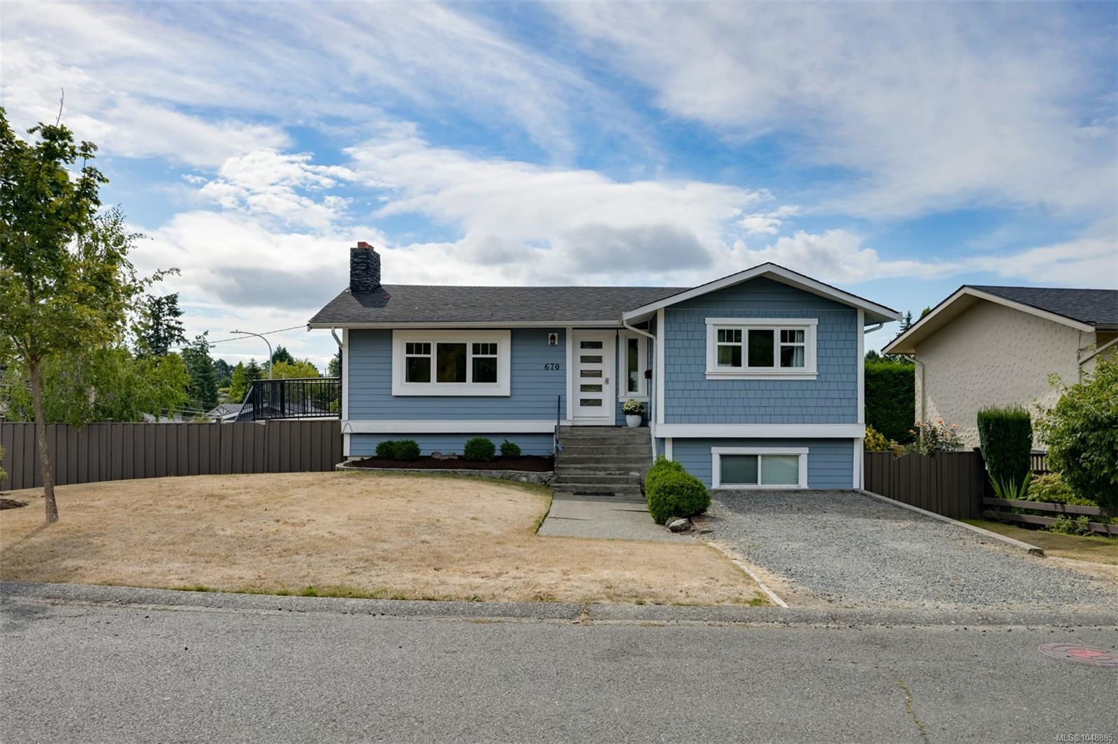 670 Polyanthus Cres