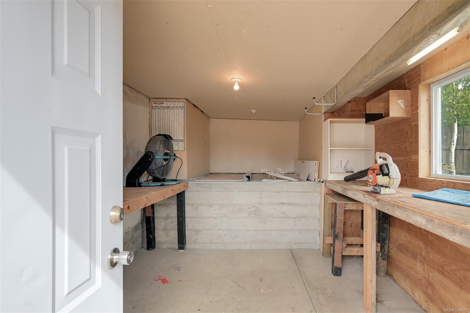670 Polyanthus Cres