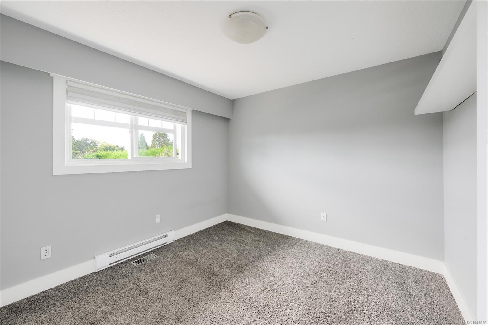 670 Polyanthus Cres