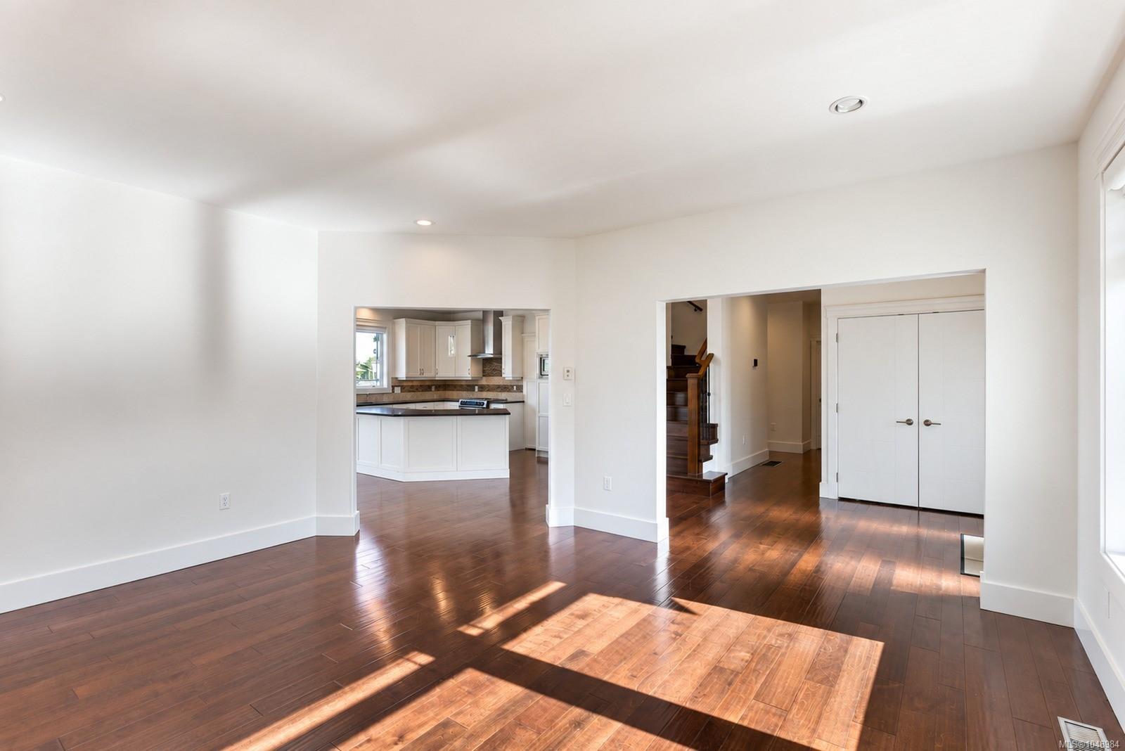 2287 Nicklaus Dr