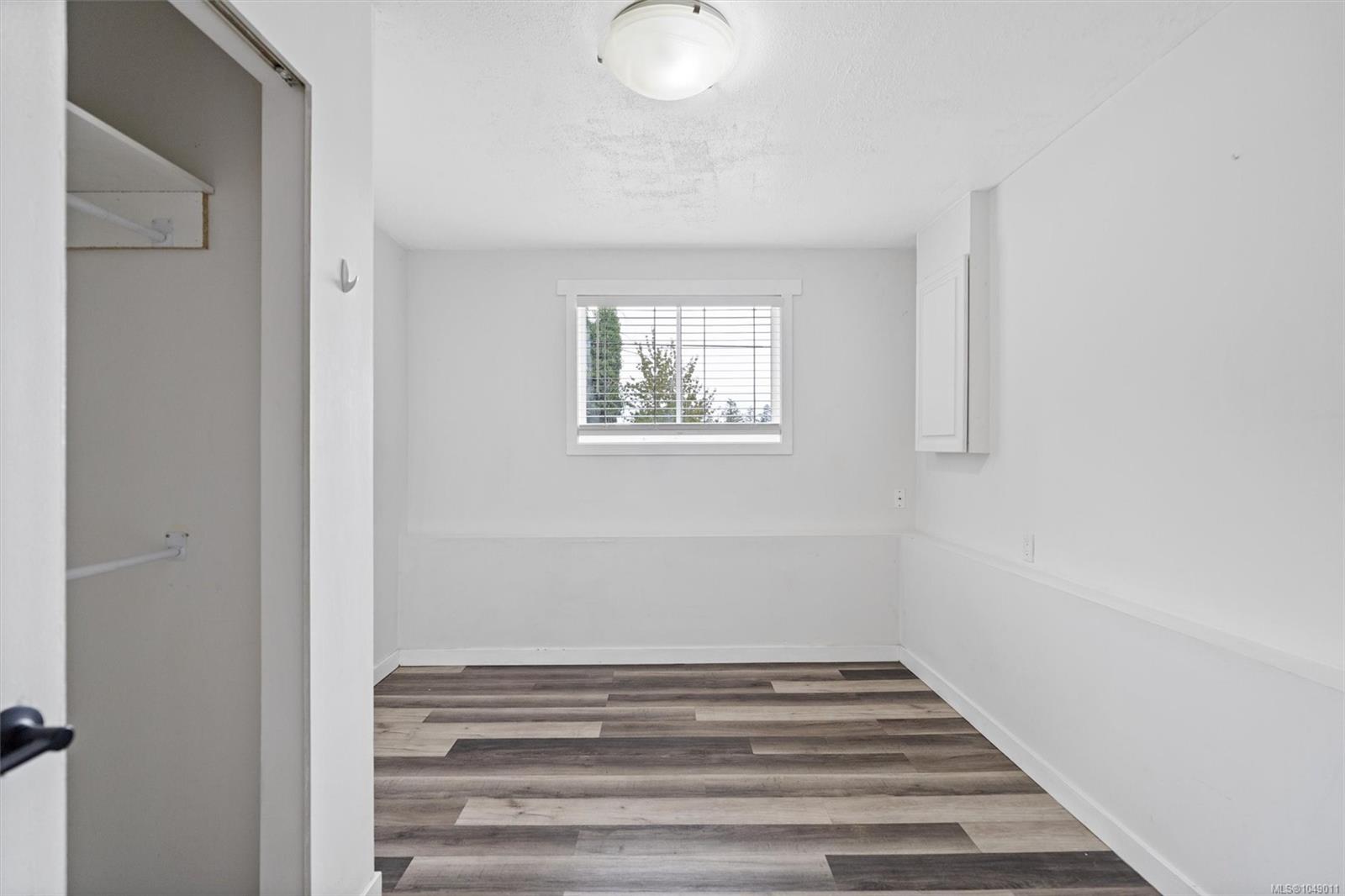 3272 Haida Dr