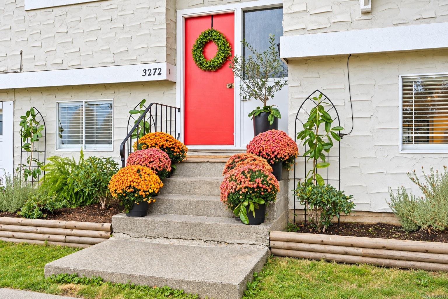 3272 Haida Dr