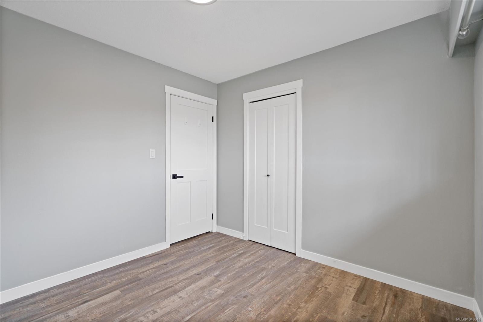 3272 Haida Dr