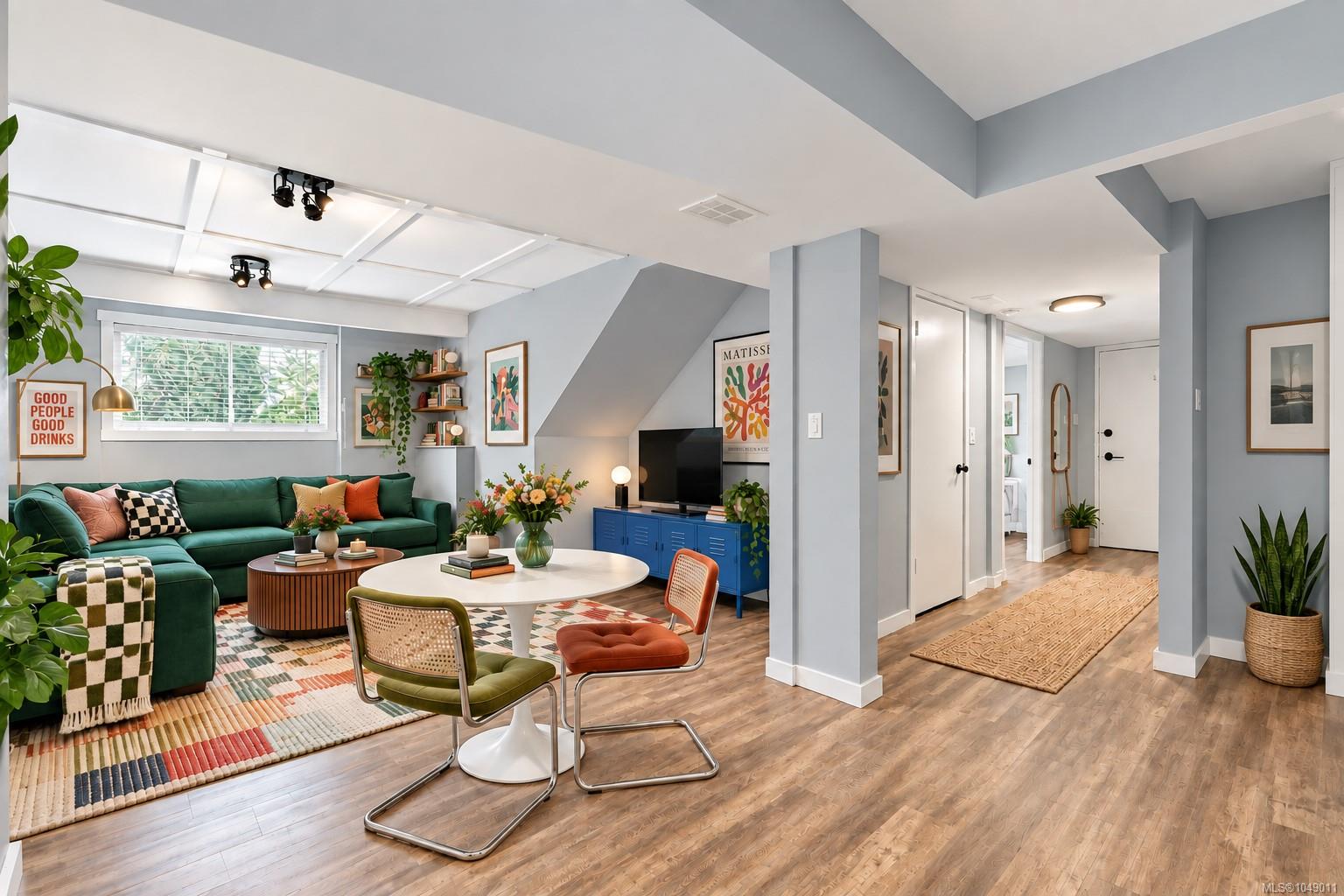 3272 Haida Dr