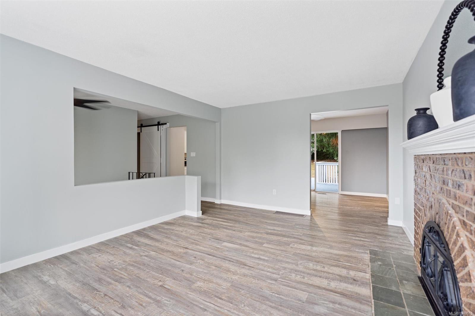 3272 Haida Dr
