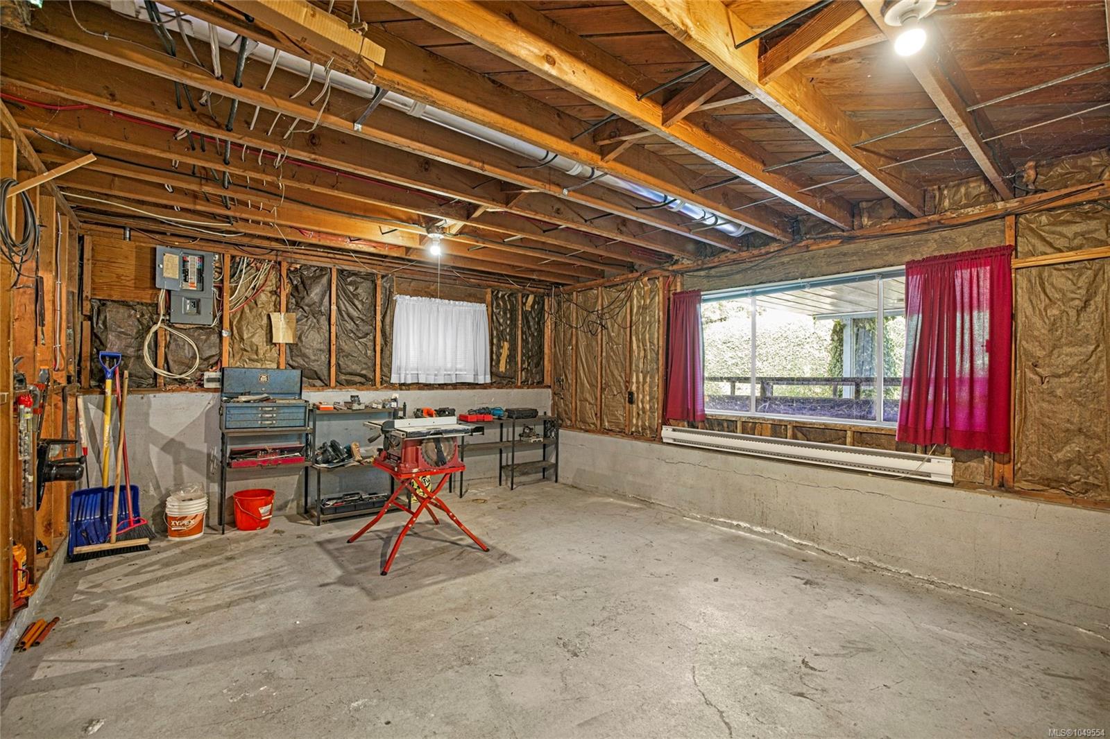 155 Seaview Ave