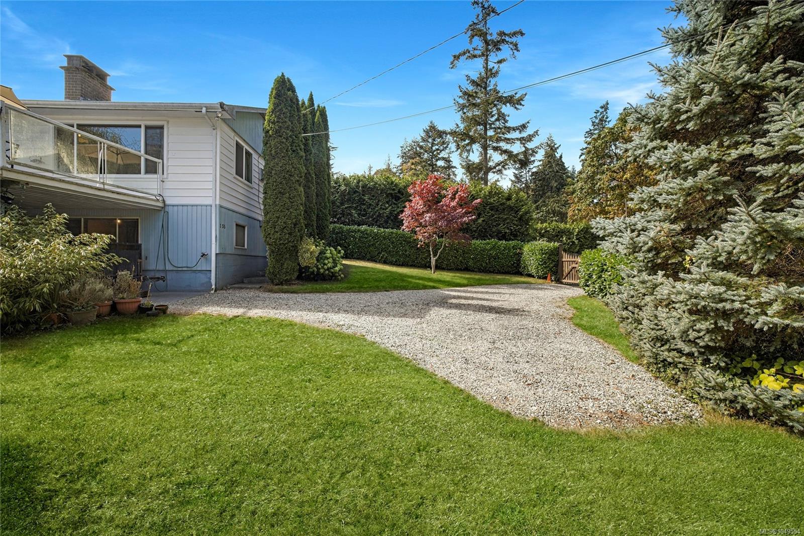 155 Seaview Ave