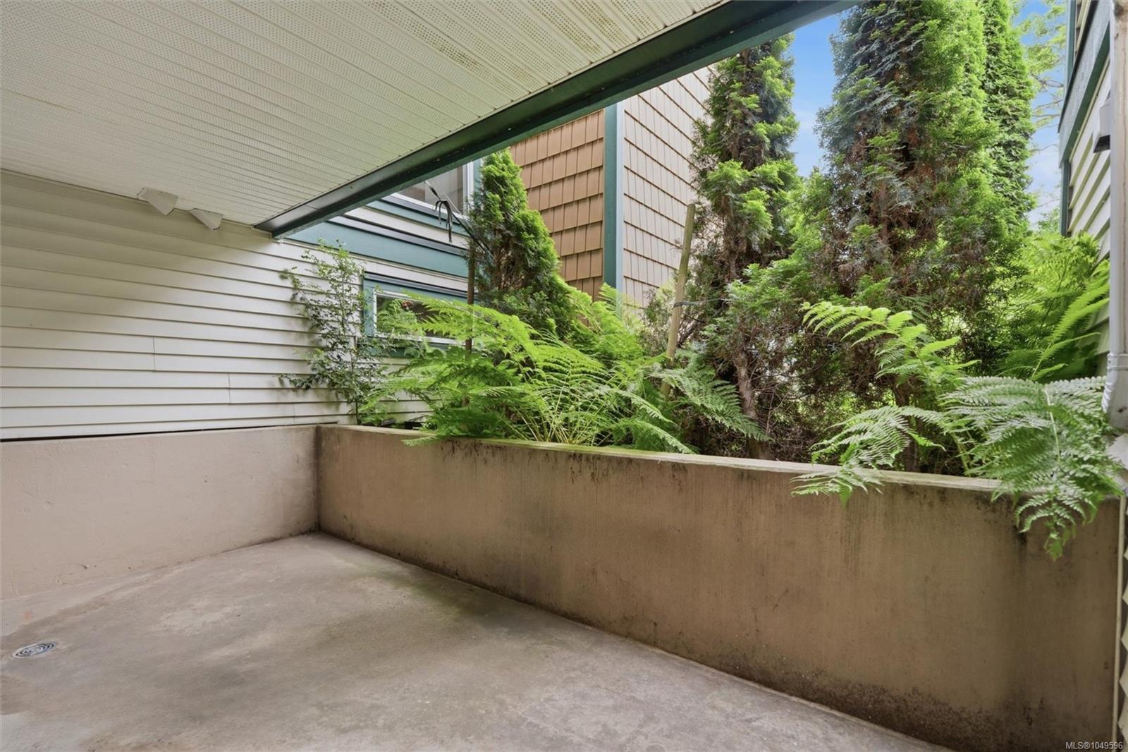 894 Vernon Ave #112