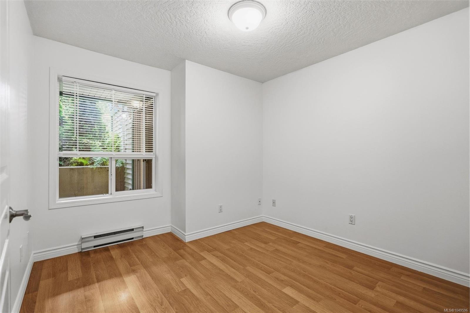894 Vernon Ave #112