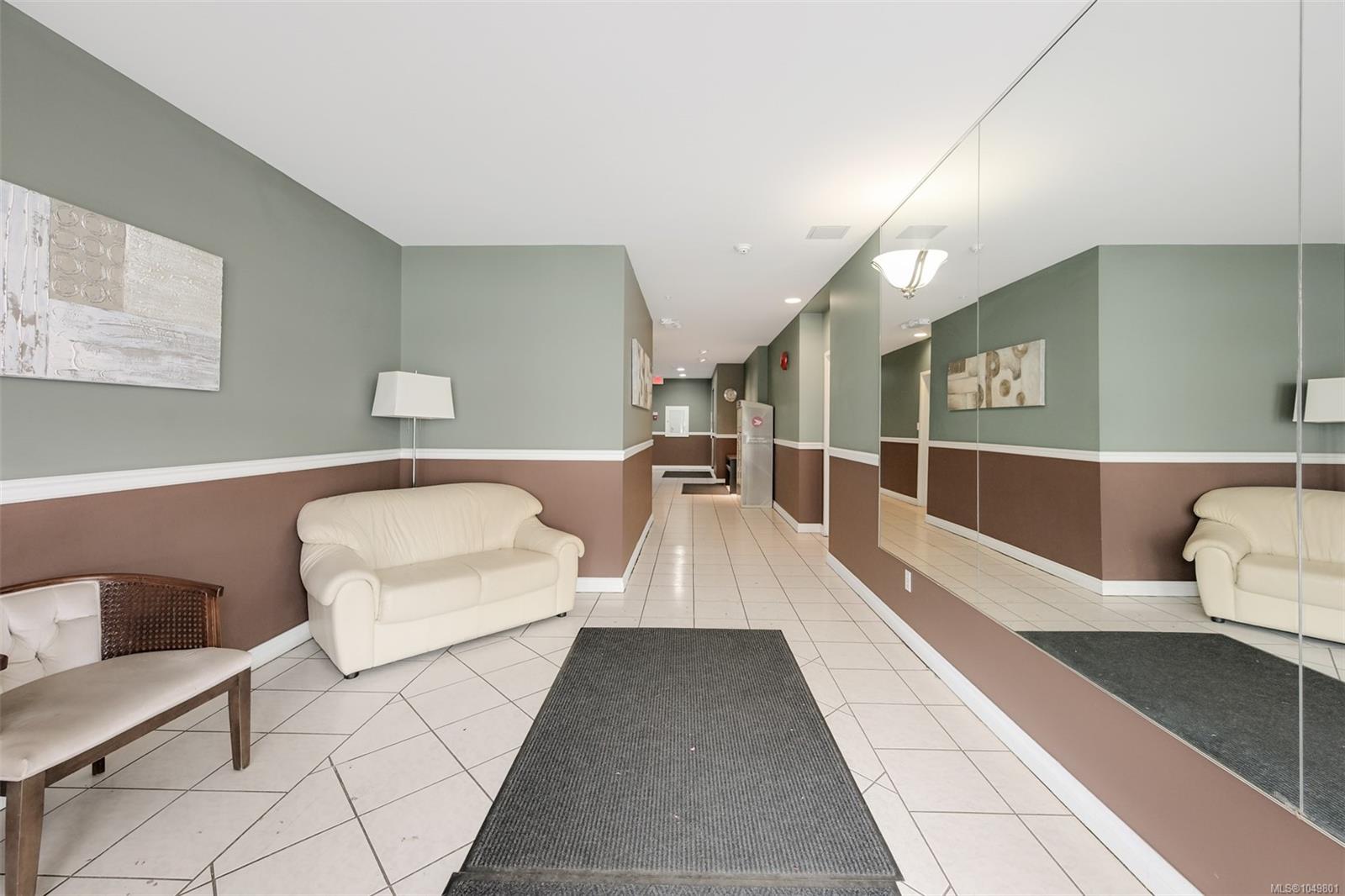 1063 Southgate St #209