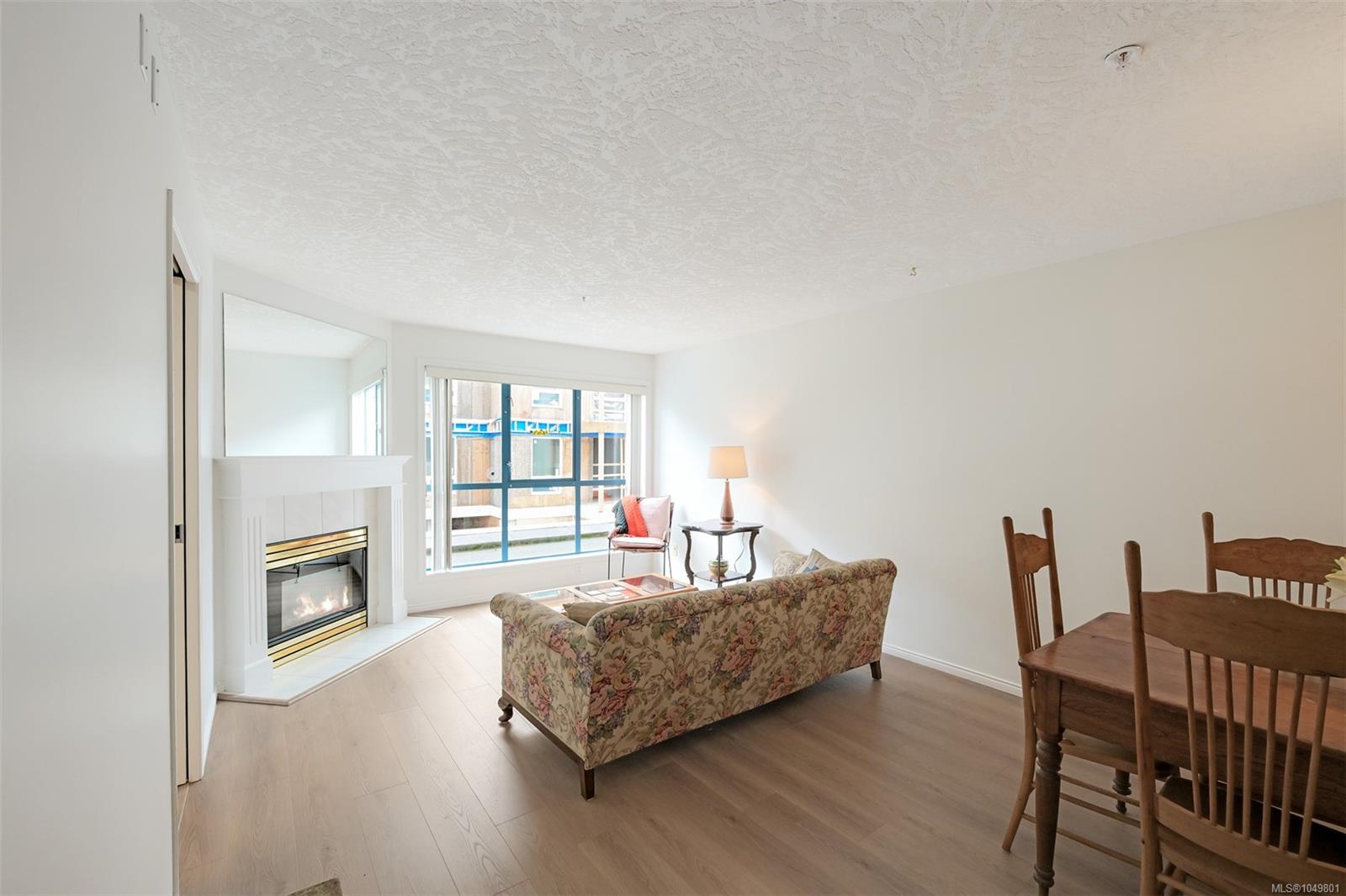 1063 Southgate St #209