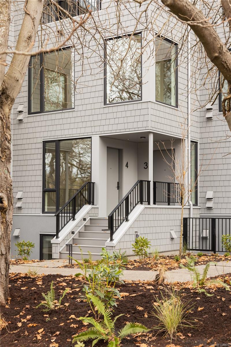 907 Redfern St #10