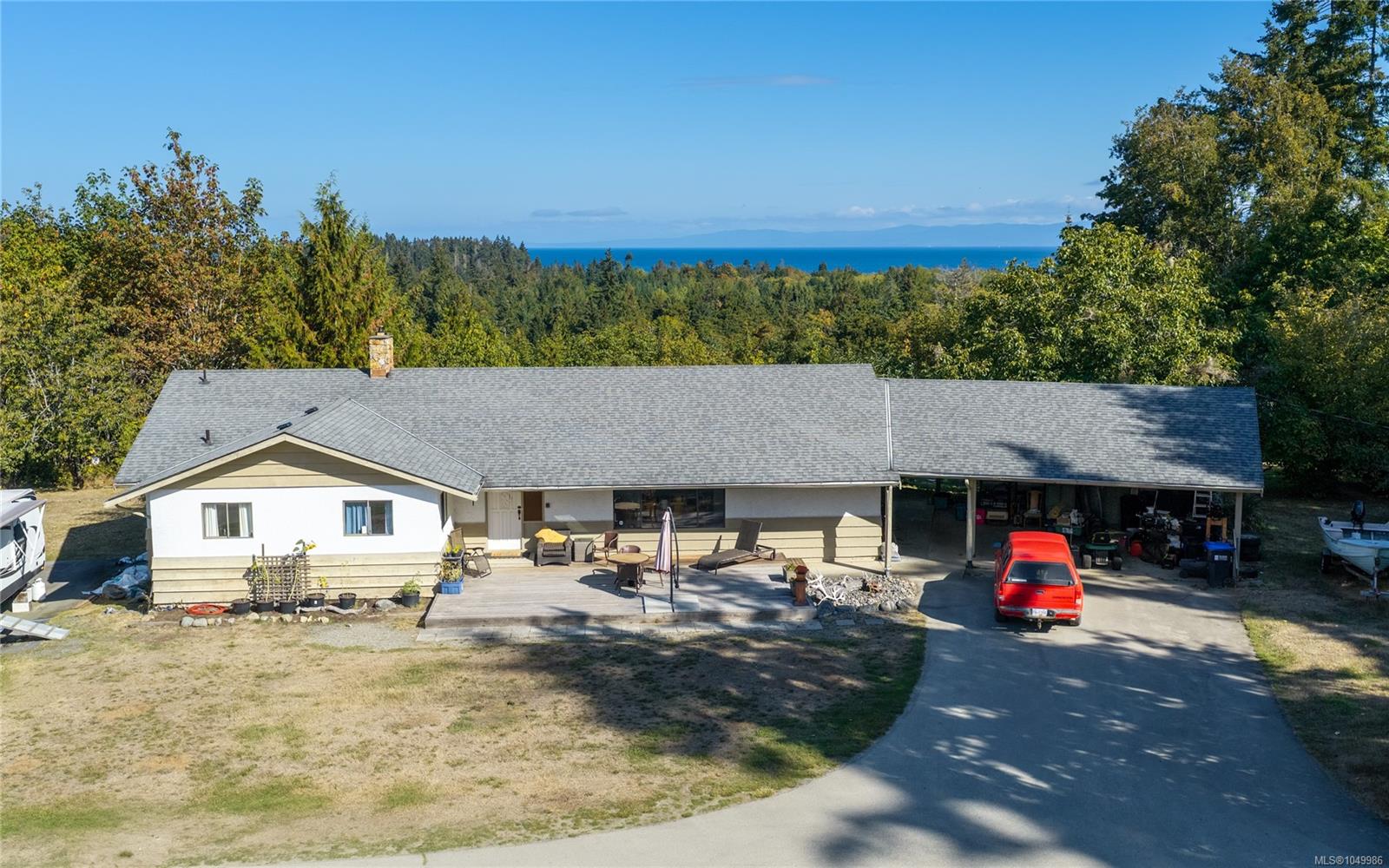 899,875 Andreef Rd
