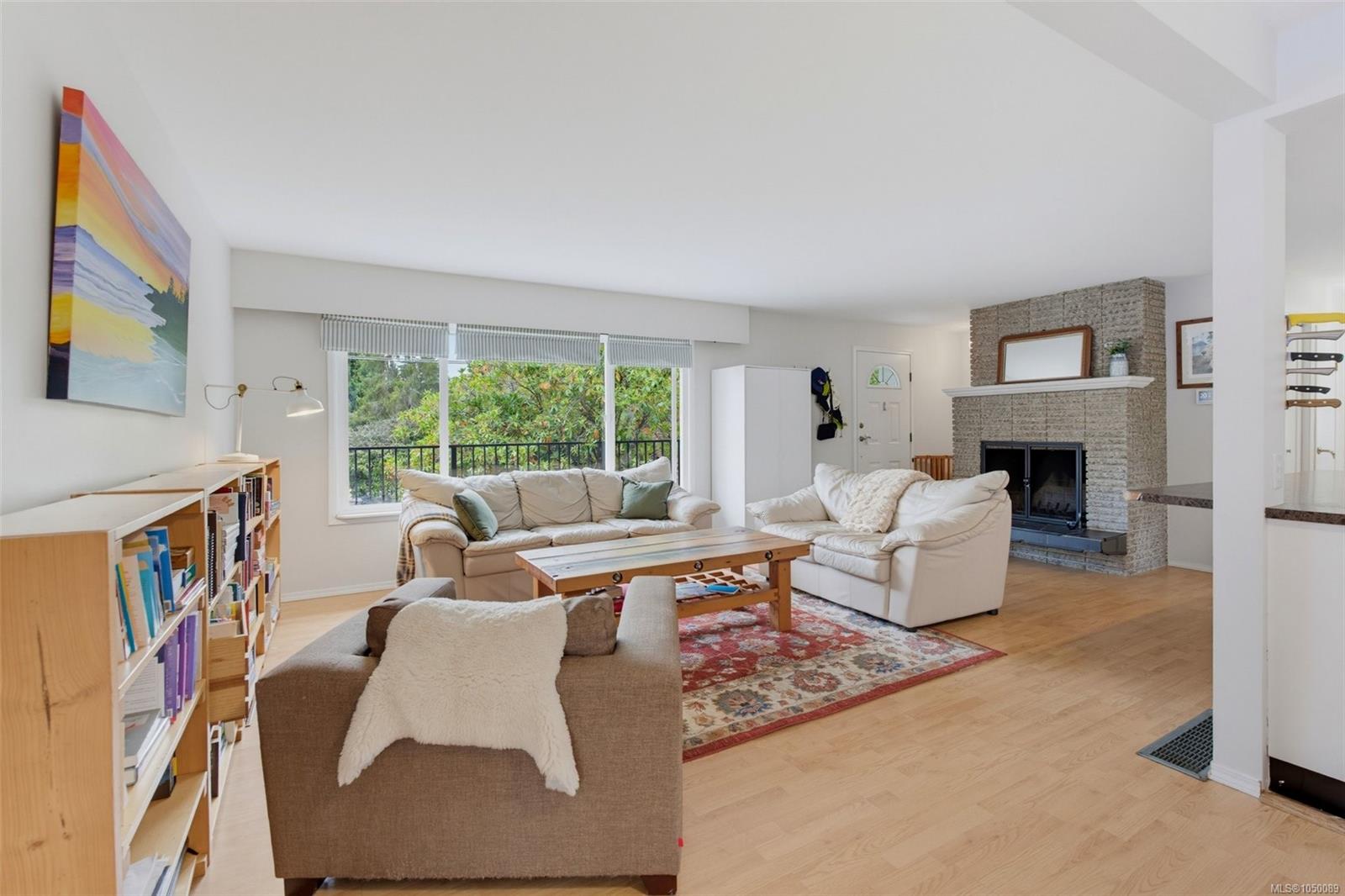560 Ridley Dr