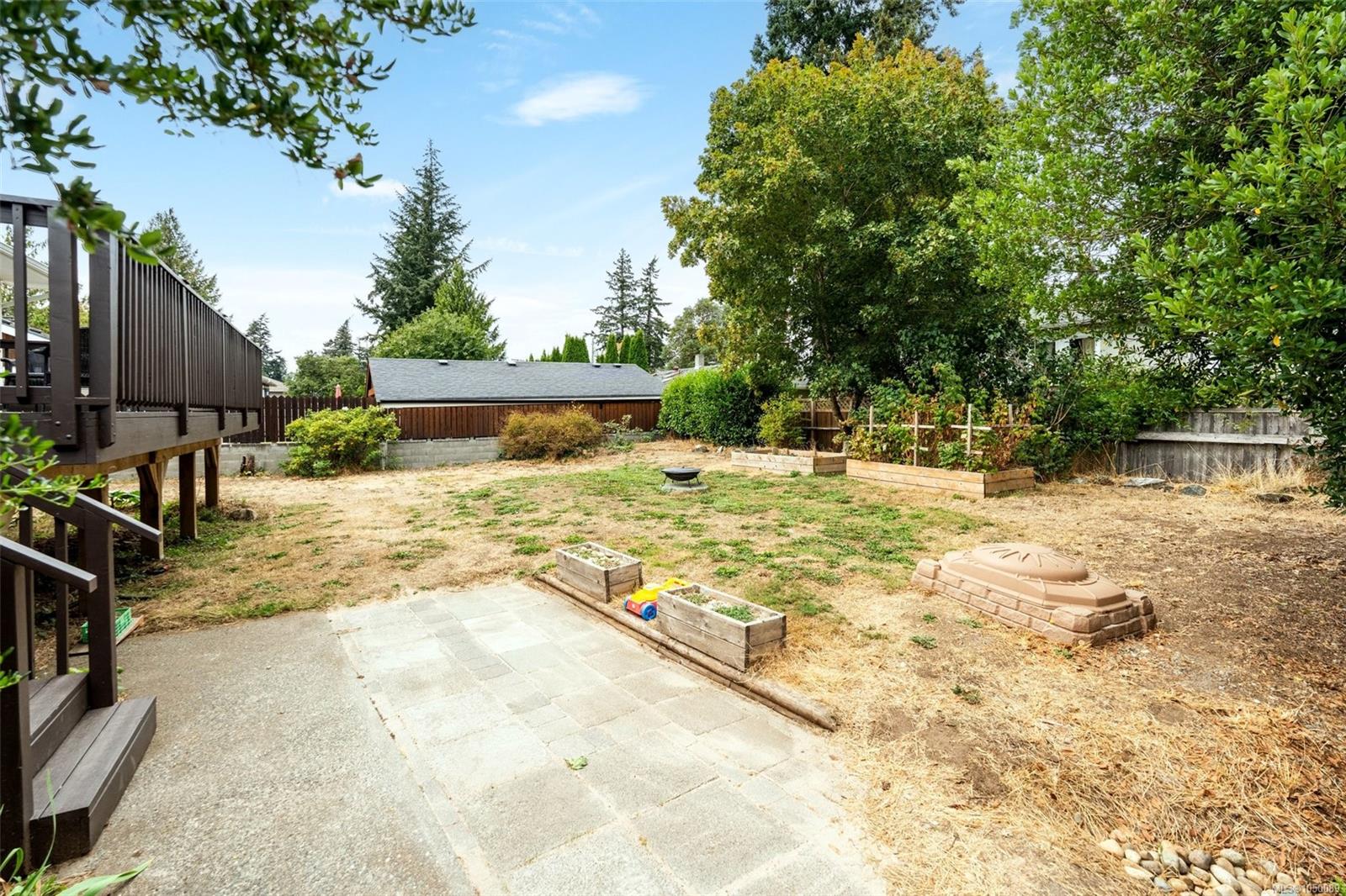 560 Ridley Dr