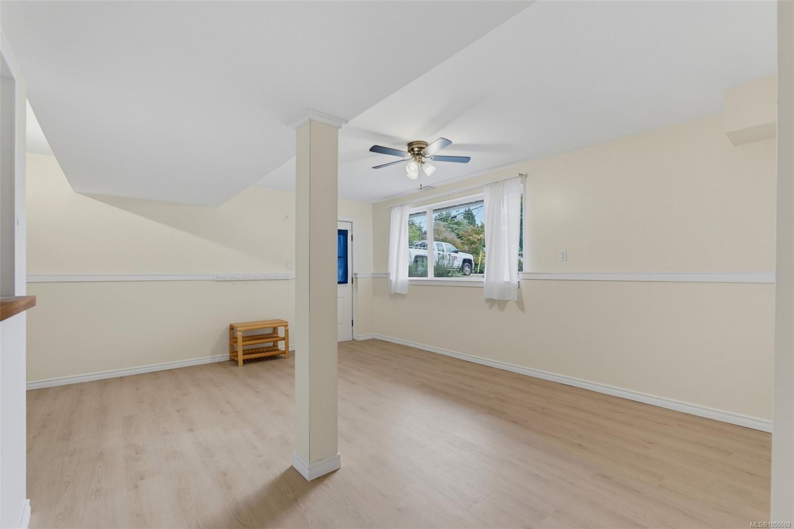 560 Ridley Dr