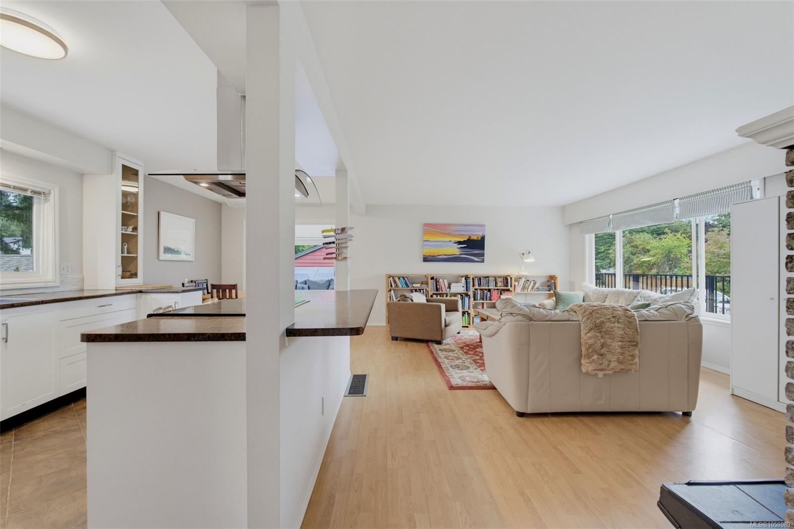 560 Ridley Dr