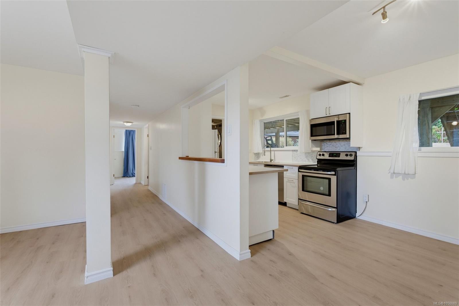 560 Ridley Dr