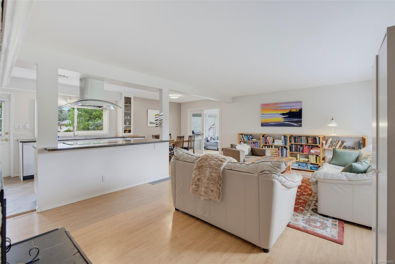 560 Ridley Dr