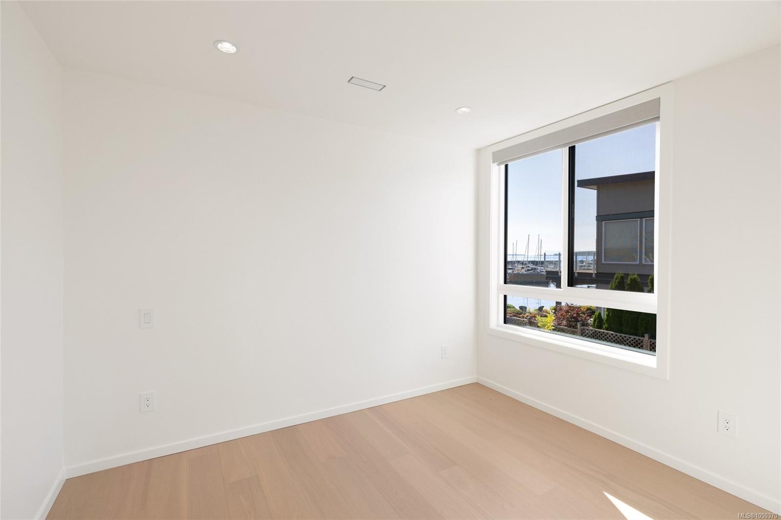 2525 Rothesay Ave #1