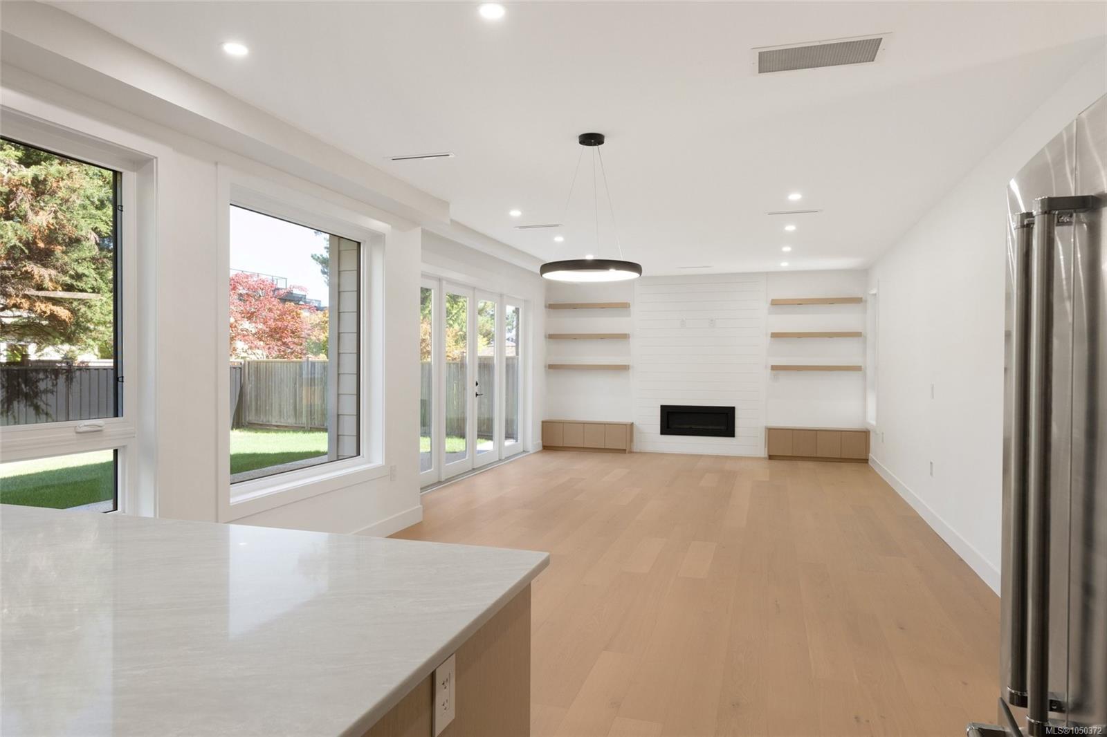 2294 Gail Pl