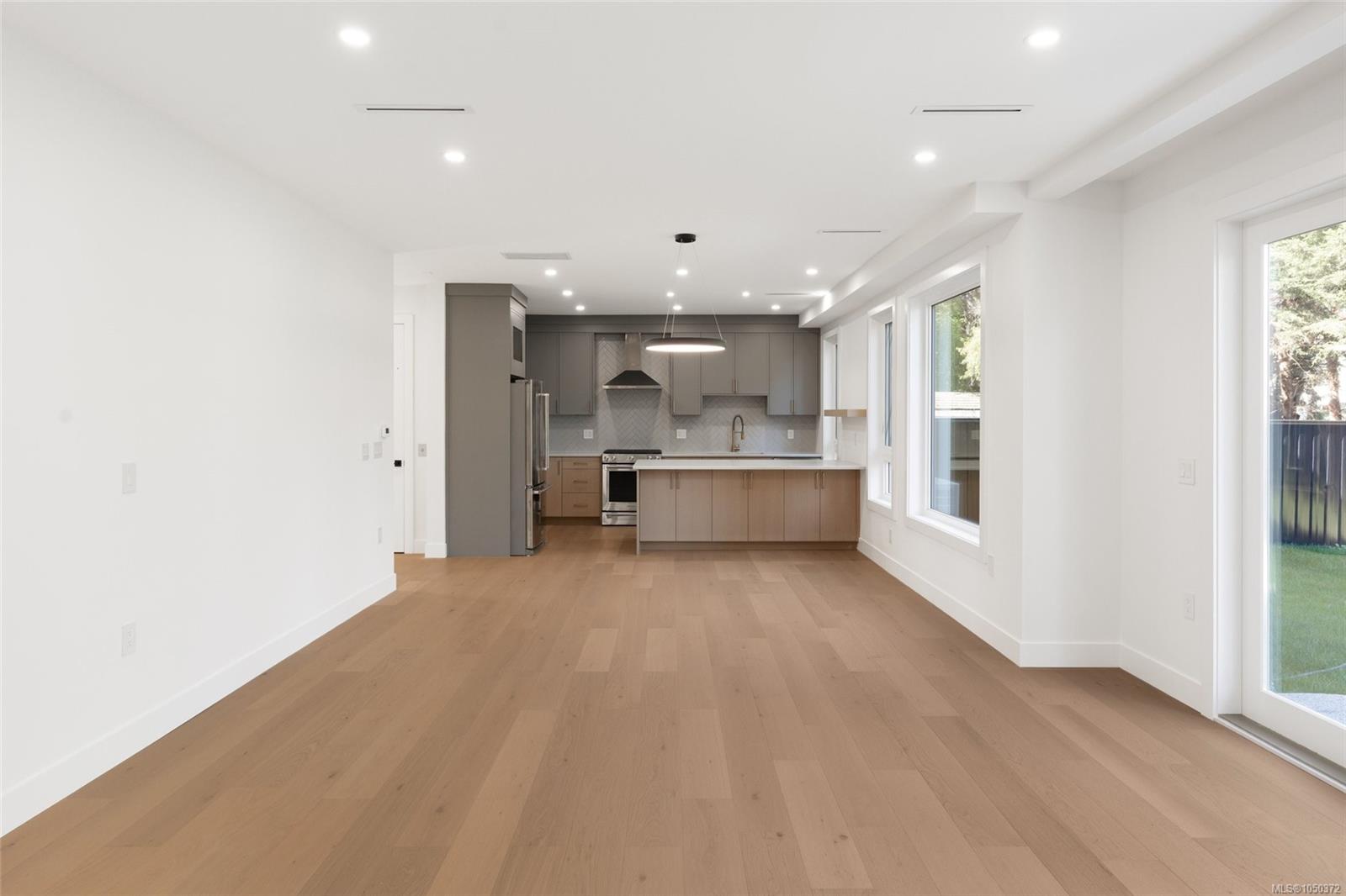 2294 Gail Pl