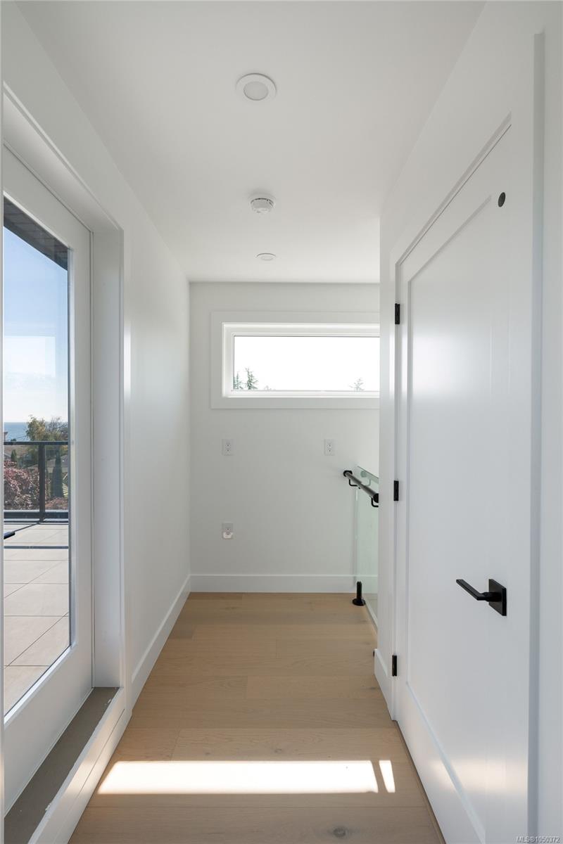 2294 Gail Pl