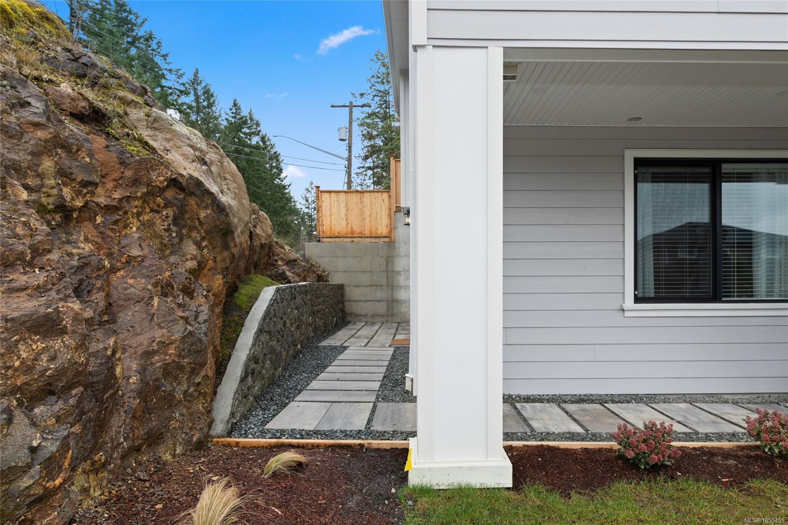 903 Greystone Pl