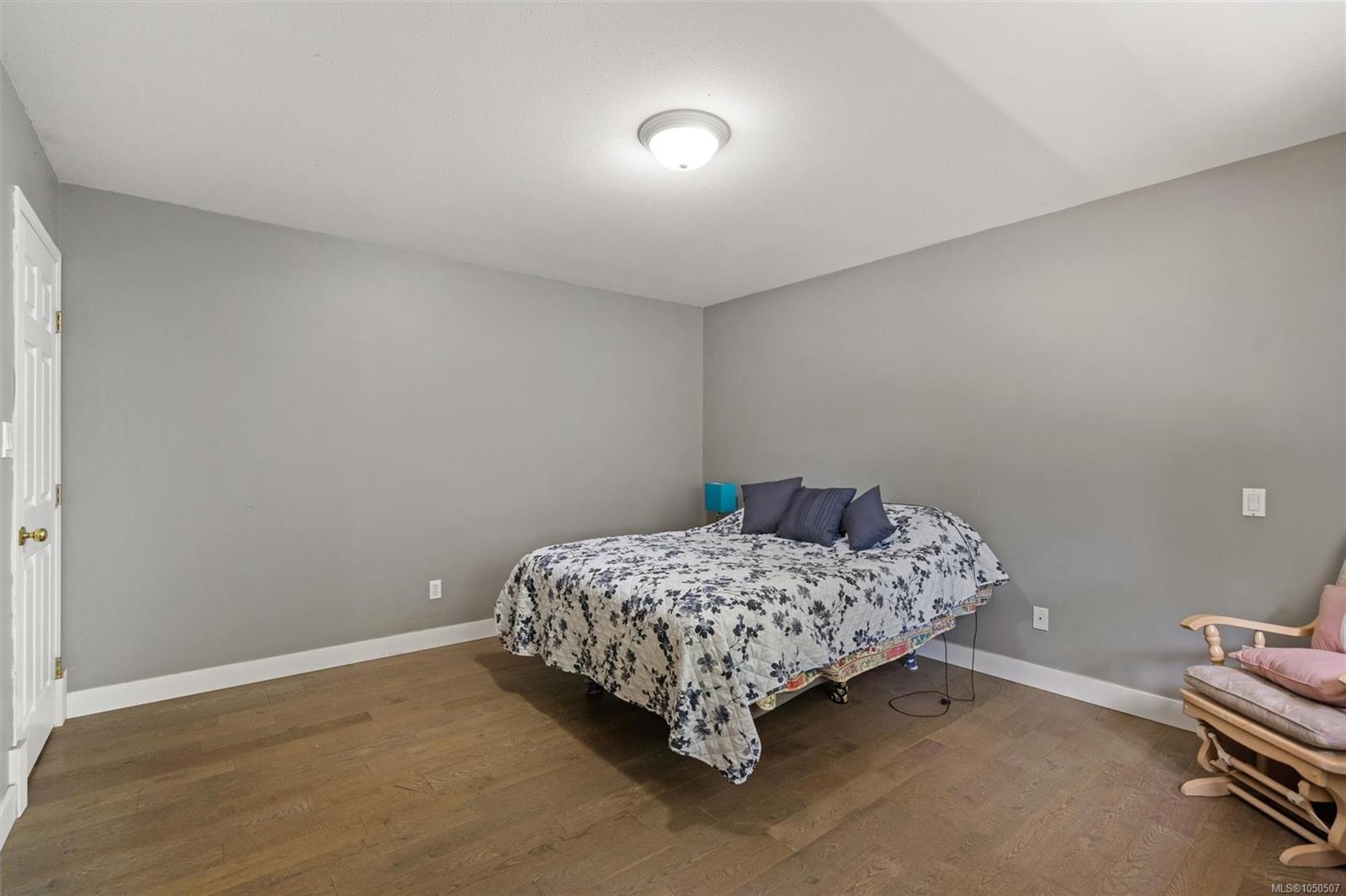 2466 Galland Rd