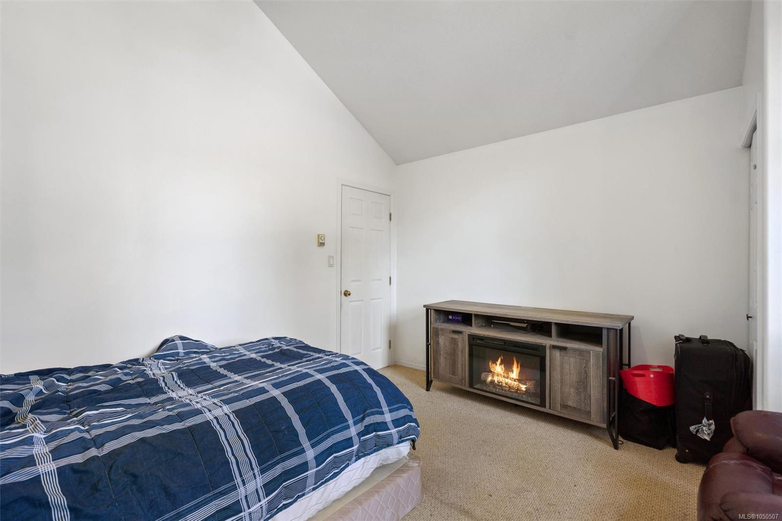 2466 Galland Rd