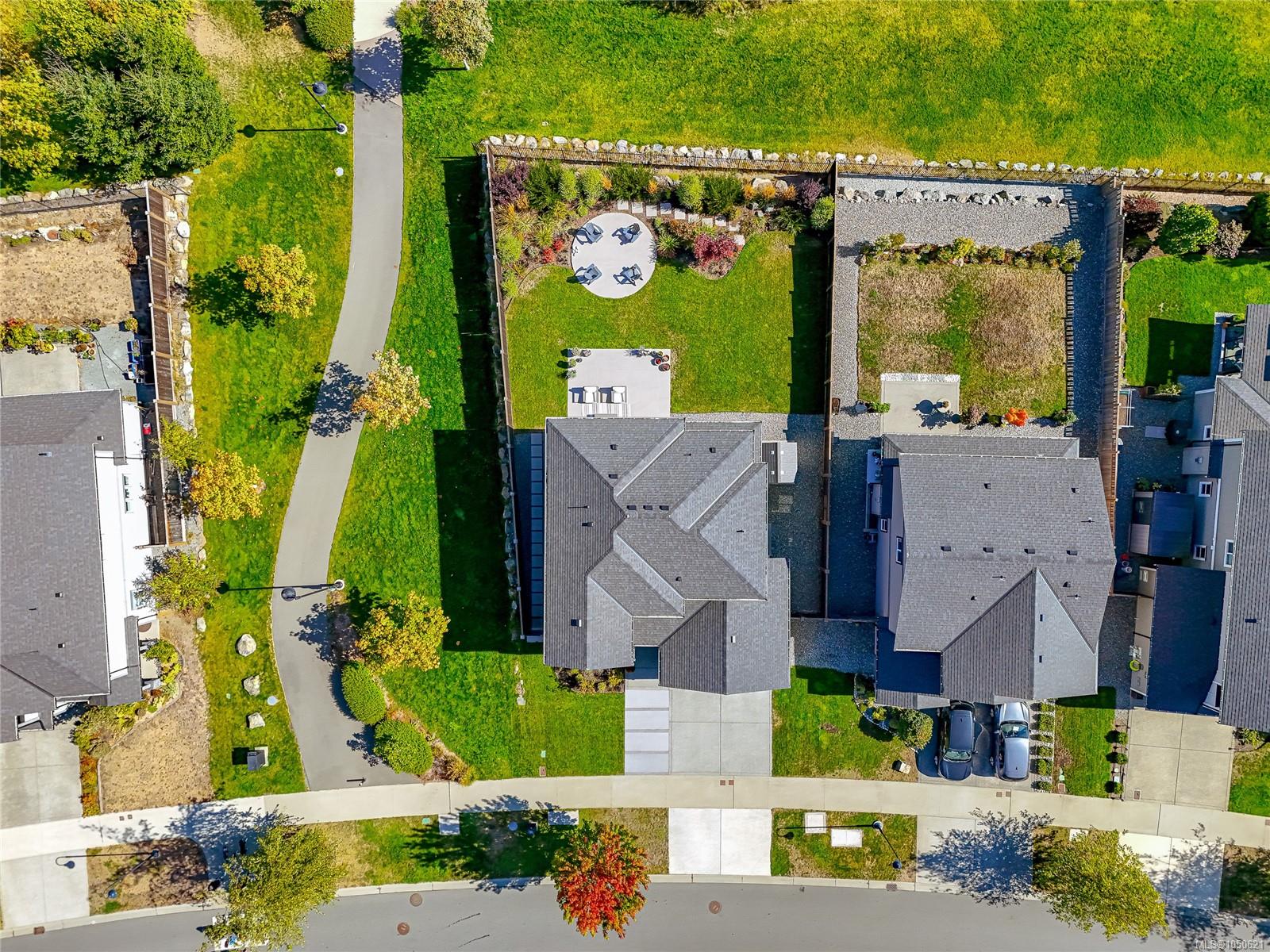 3455 Sparrowhawk Ave