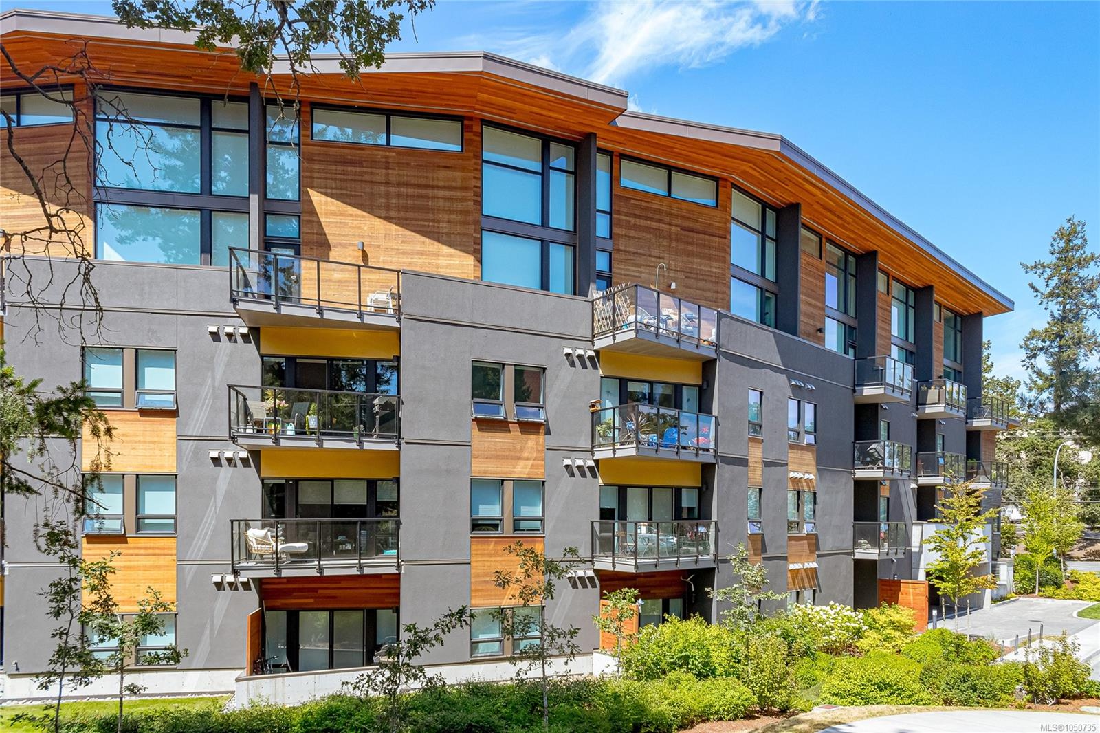 991 McKenzie Ave #312