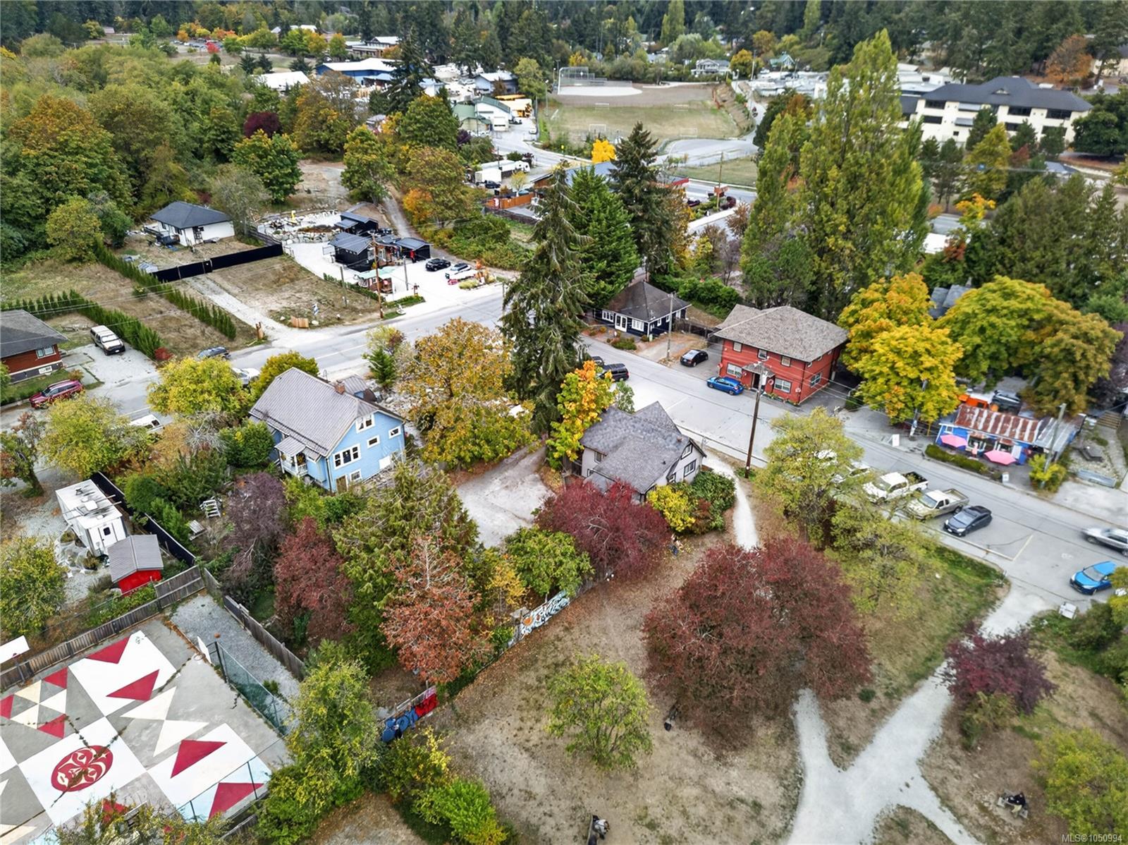 129 Hereford Ave