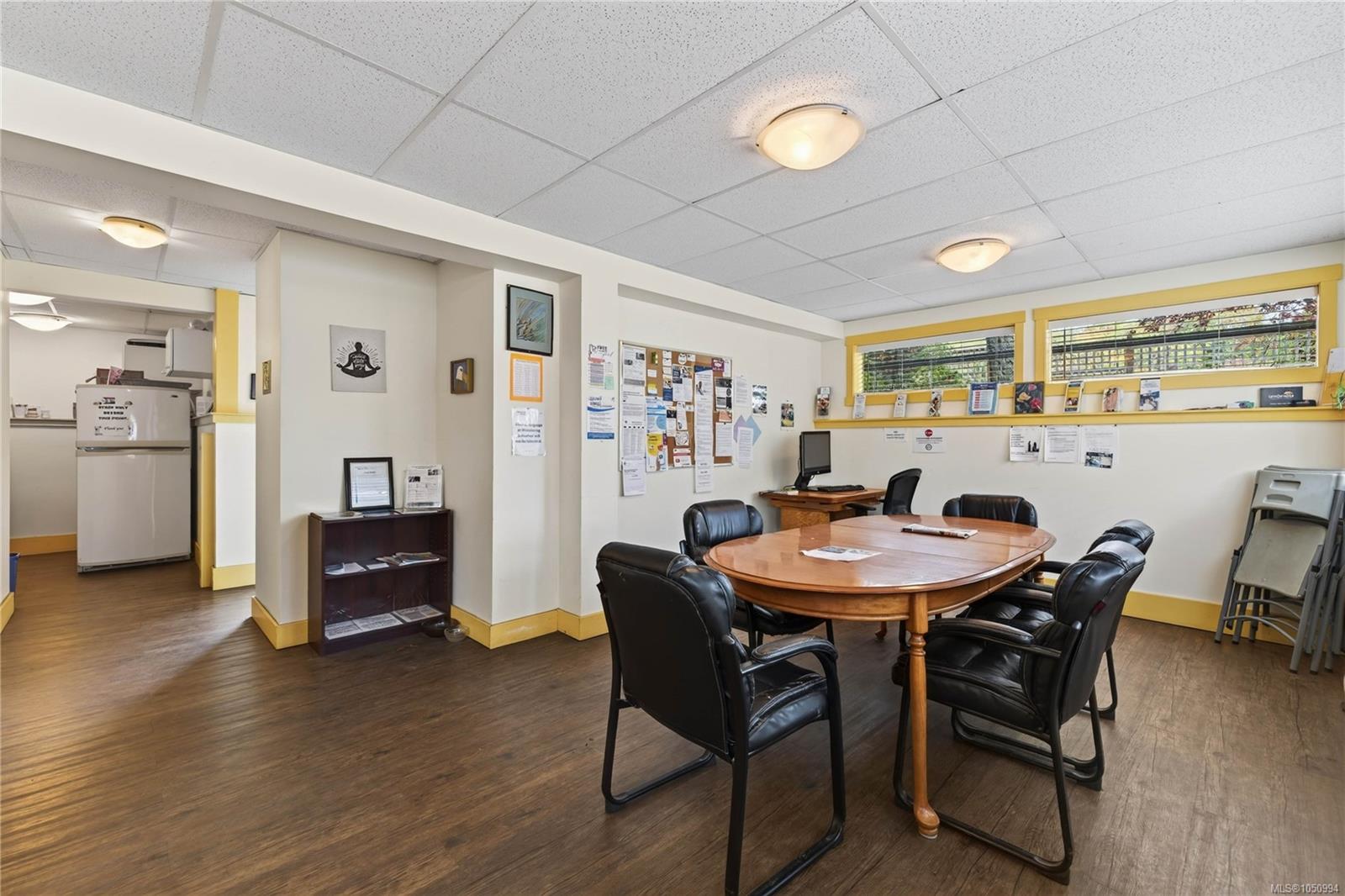 129 Hereford Ave