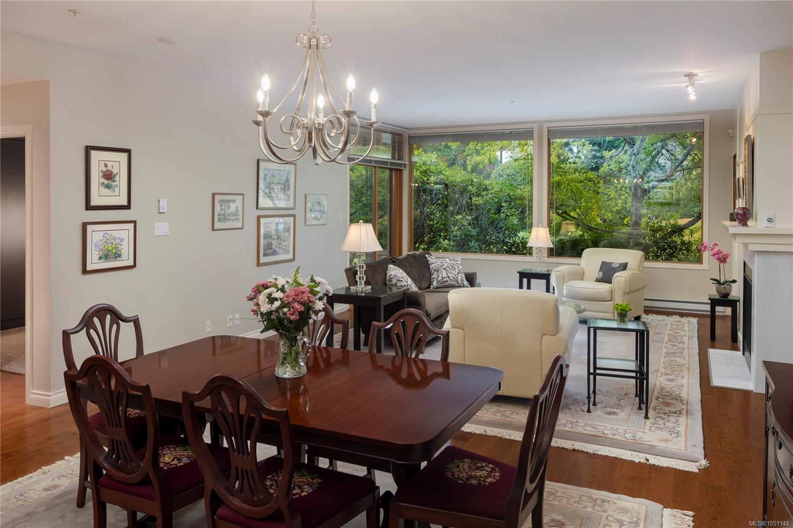 5329 Cordova Bay Rd #106