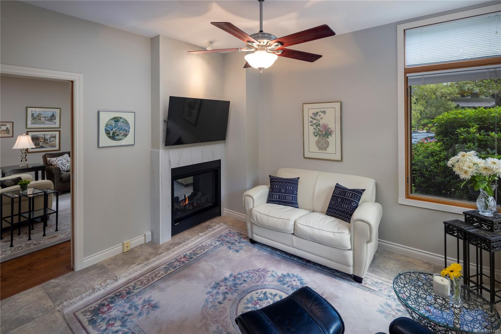 5329 Cordova Bay Rd #106