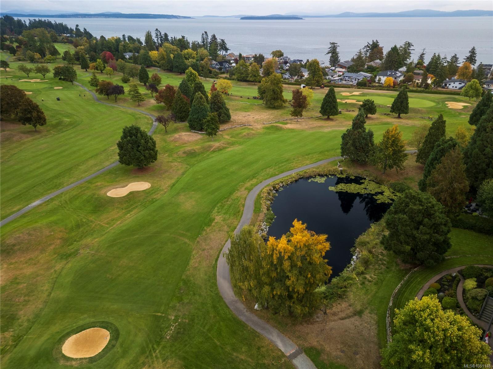 5329 Cordova Bay Rd #106