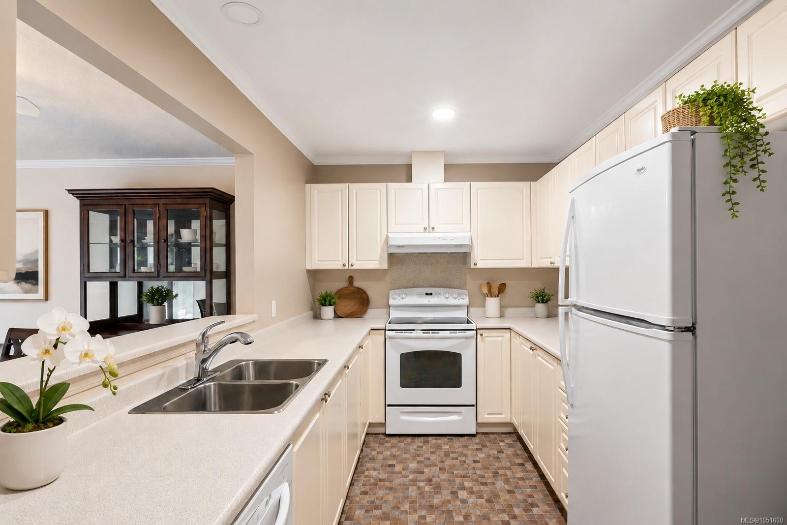 2245 James White Blvd #334