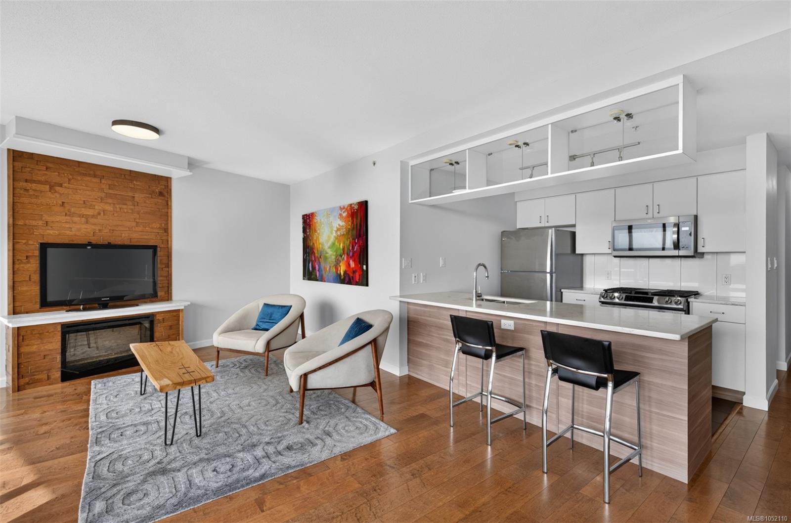 160 Wilson St #805