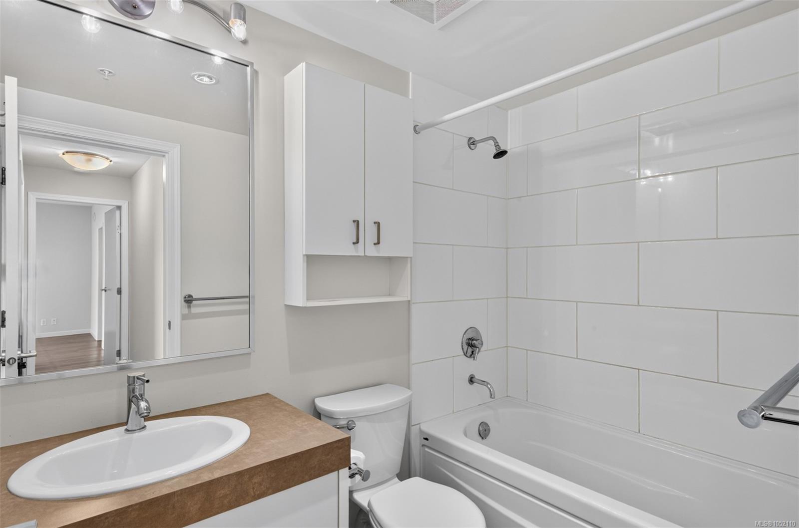 160 Wilson St #805
