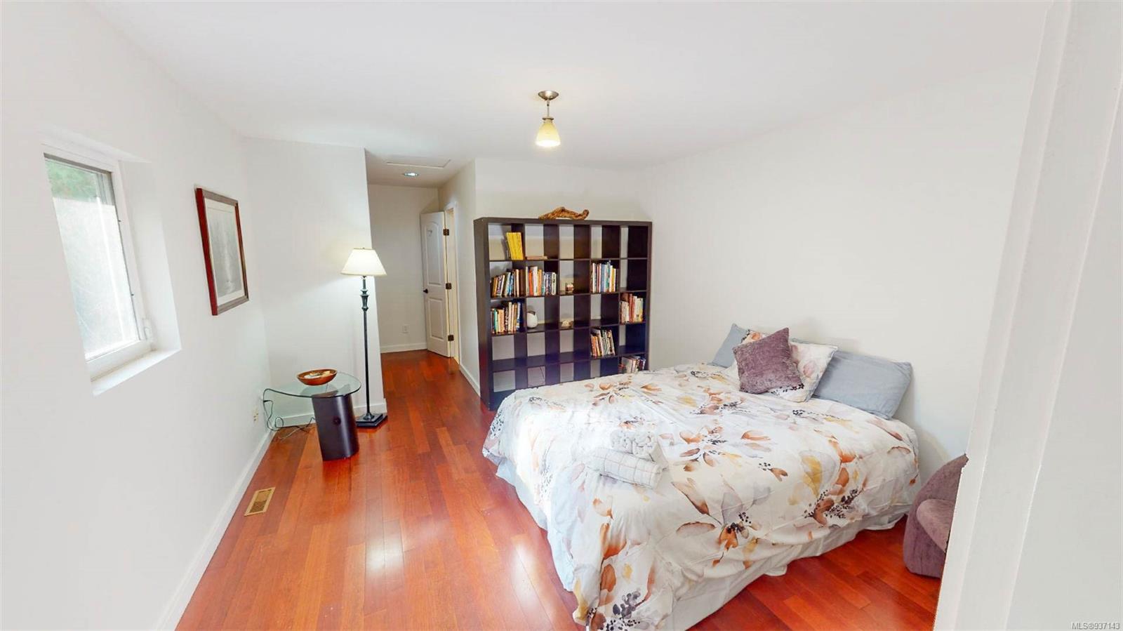 9891 Spalding Rd