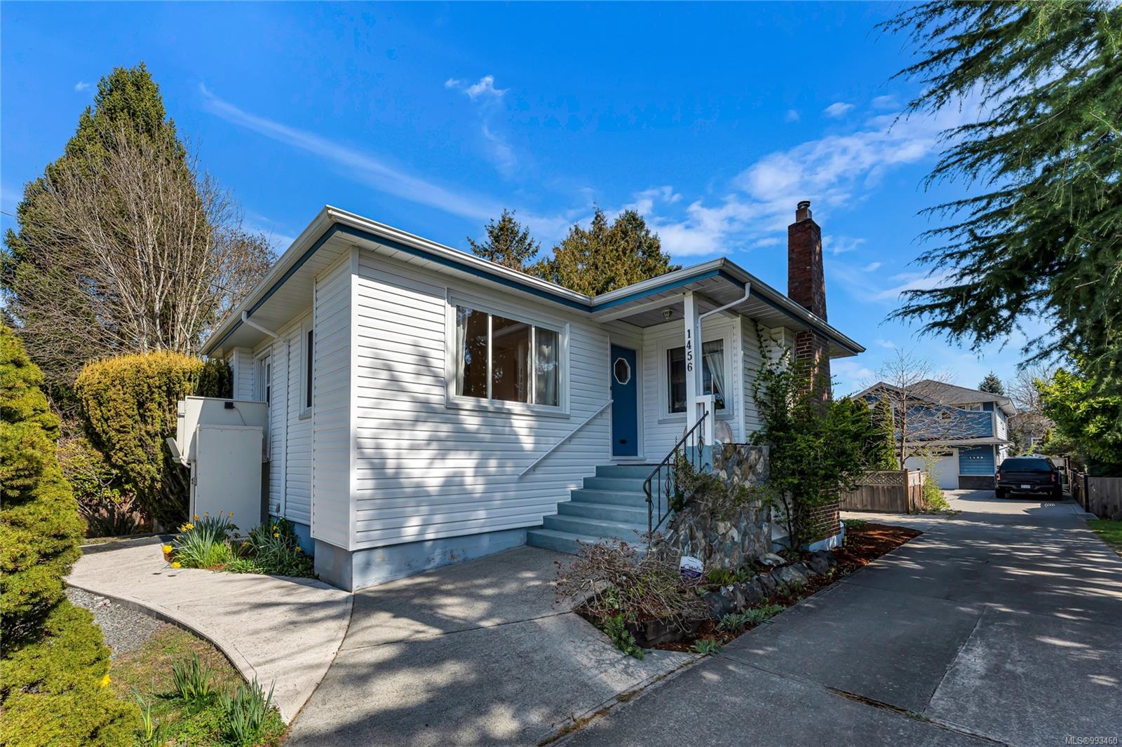 1456 Thurlow Rd