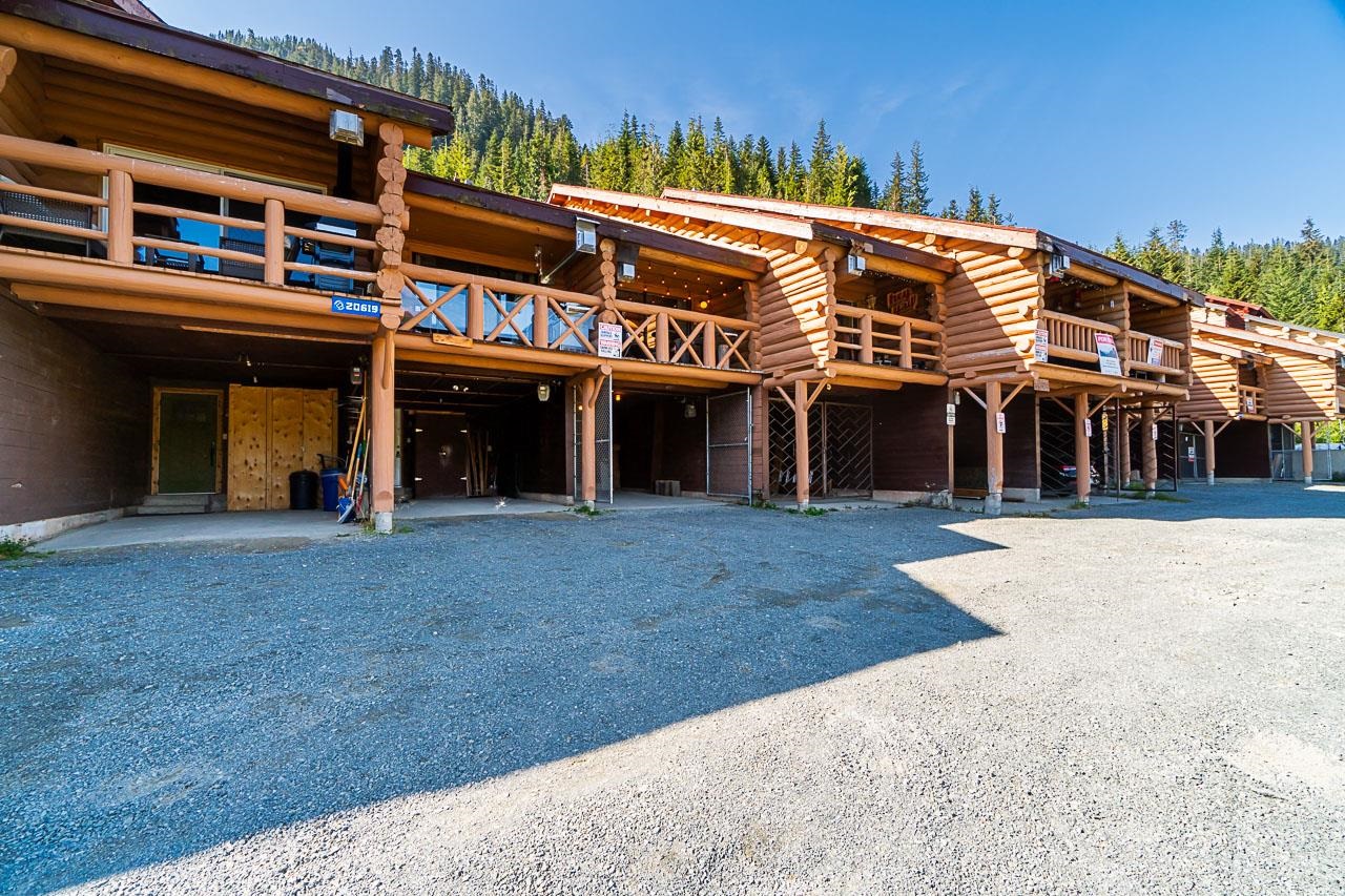 4 20619 EDELWEISS DRIVE Unit: 4