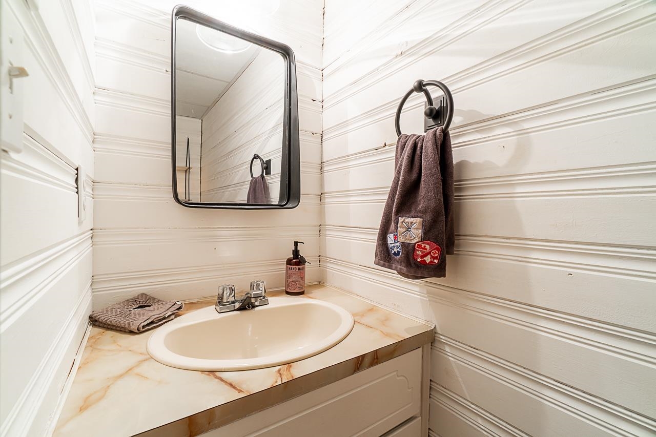 4 20619 EDELWEISS DRIVE Unit: 4