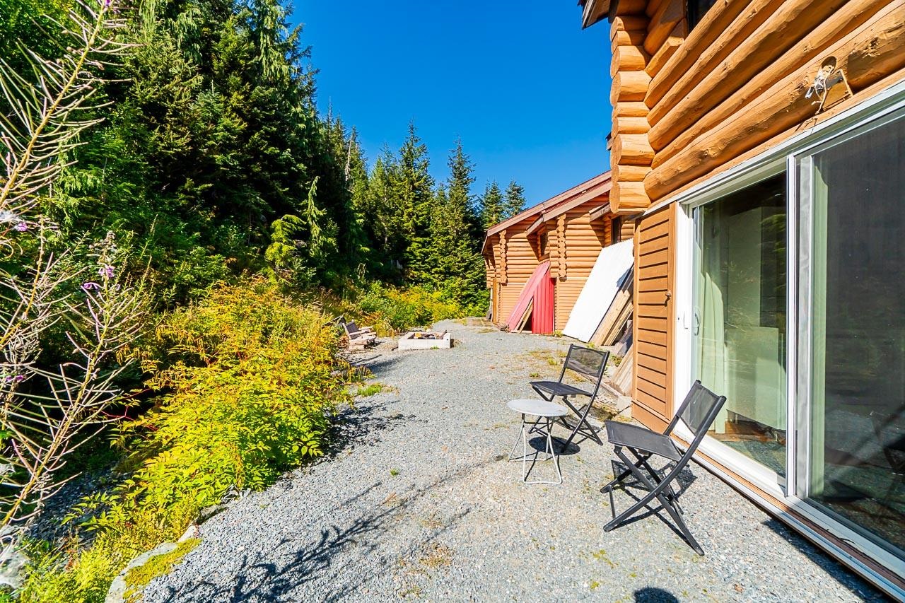4 20619 EDELWEISS DRIVE Unit: 4
