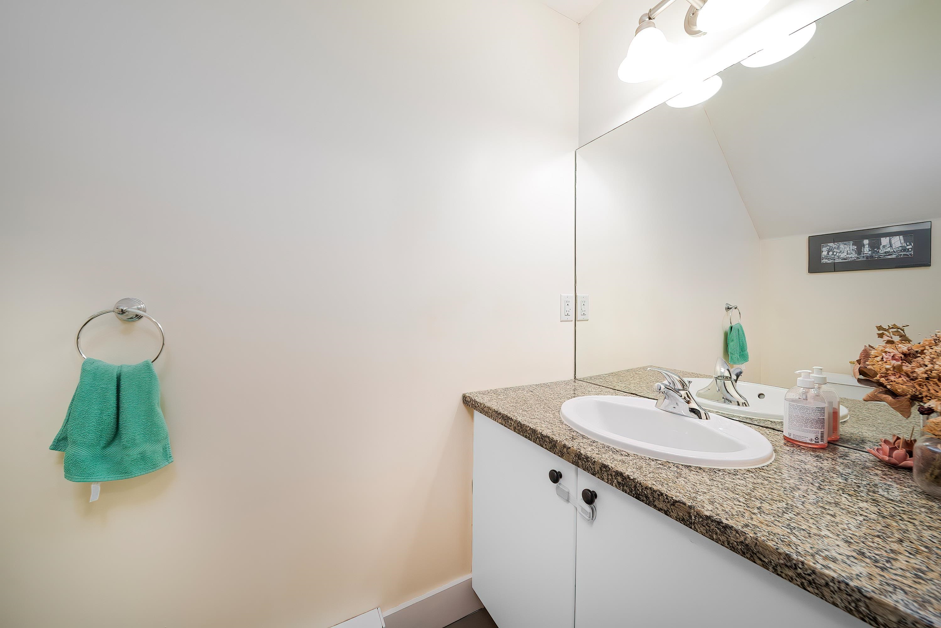 34 7428 SOUTHWYNDE AVENUE Unit: 34