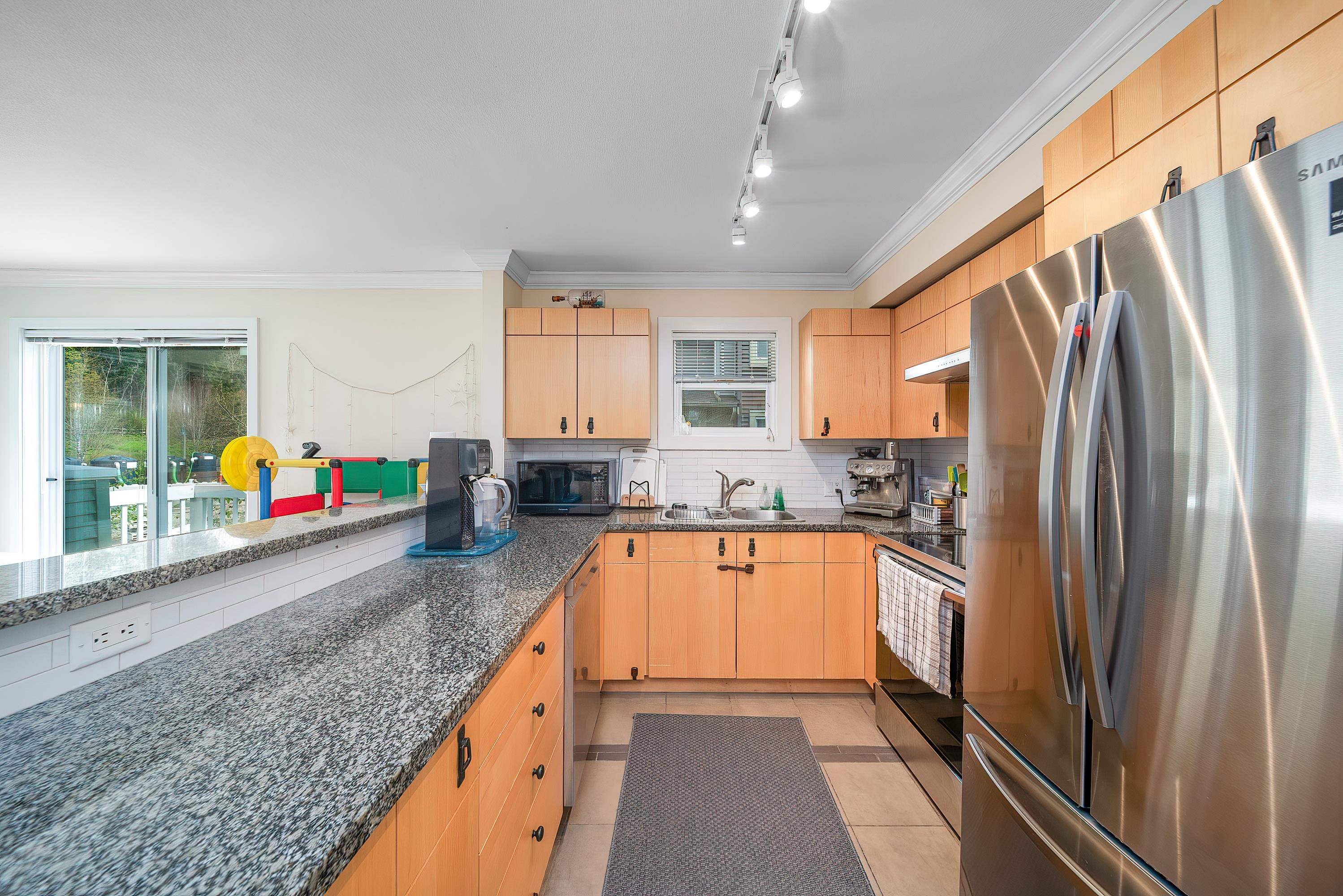 34 7428 SOUTHWYNDE AVENUE Unit: 34