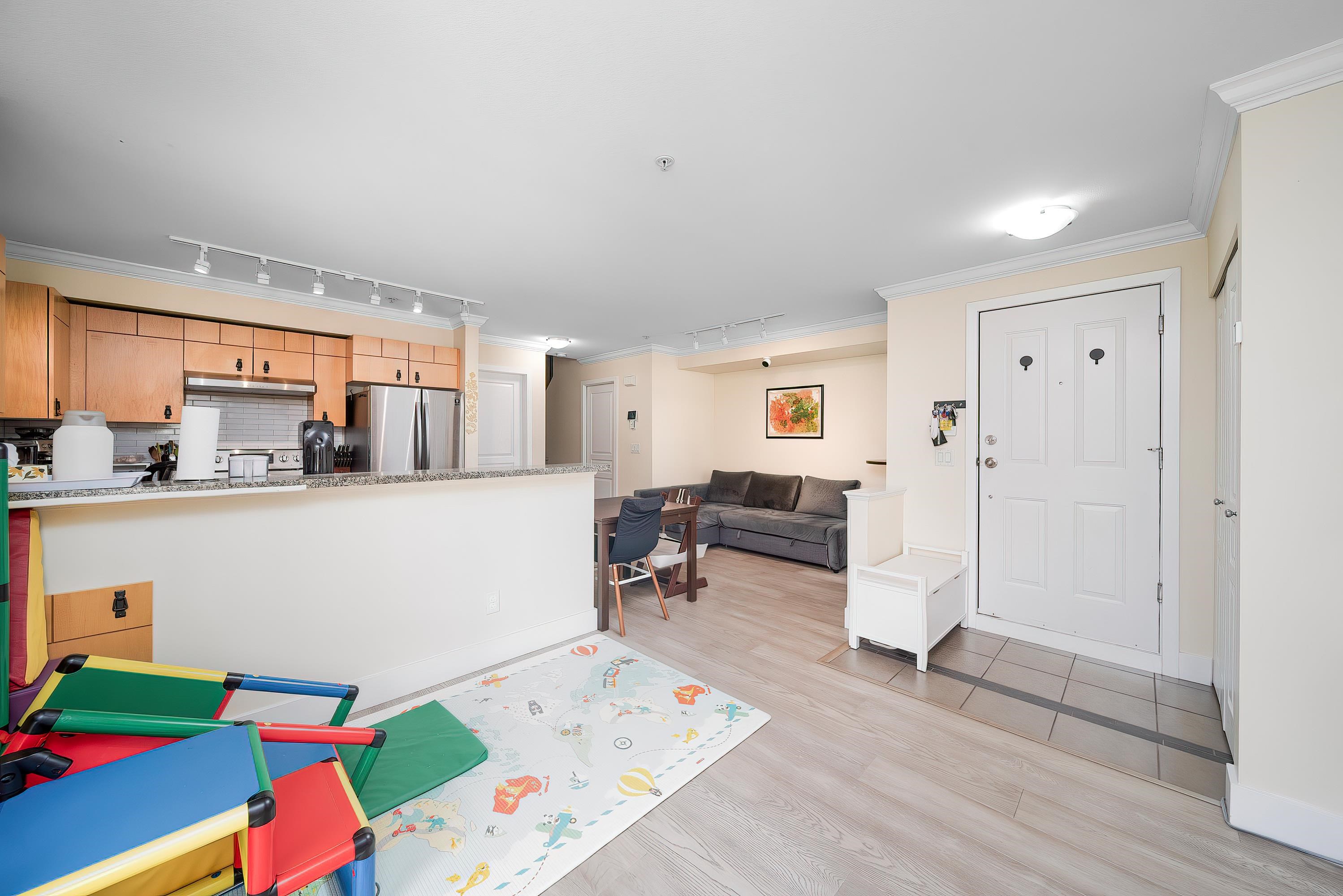 34 7428 SOUTHWYNDE AVENUE Unit: 34