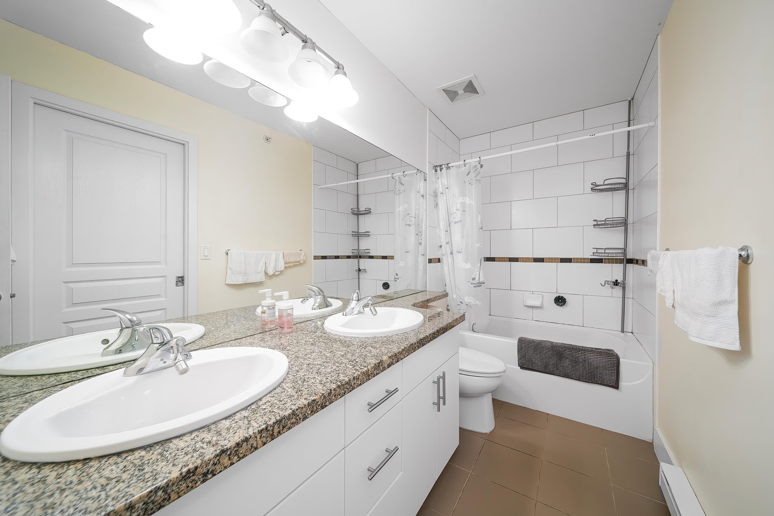 34 7428 SOUTHWYNDE AVENUE Unit: 34